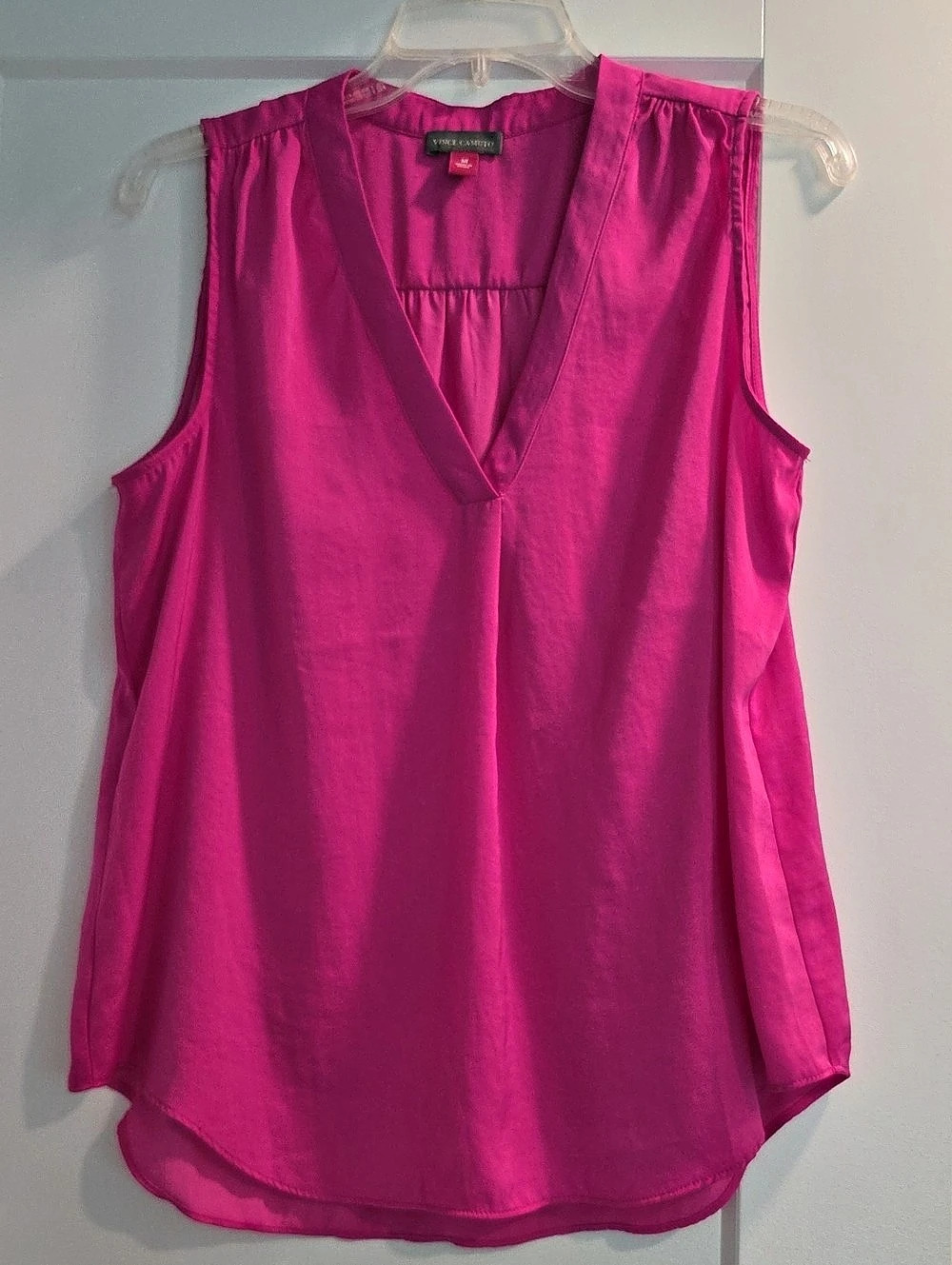 Vince Camuto Sleeveless V-Neck Tunic in Pink Size M Like New